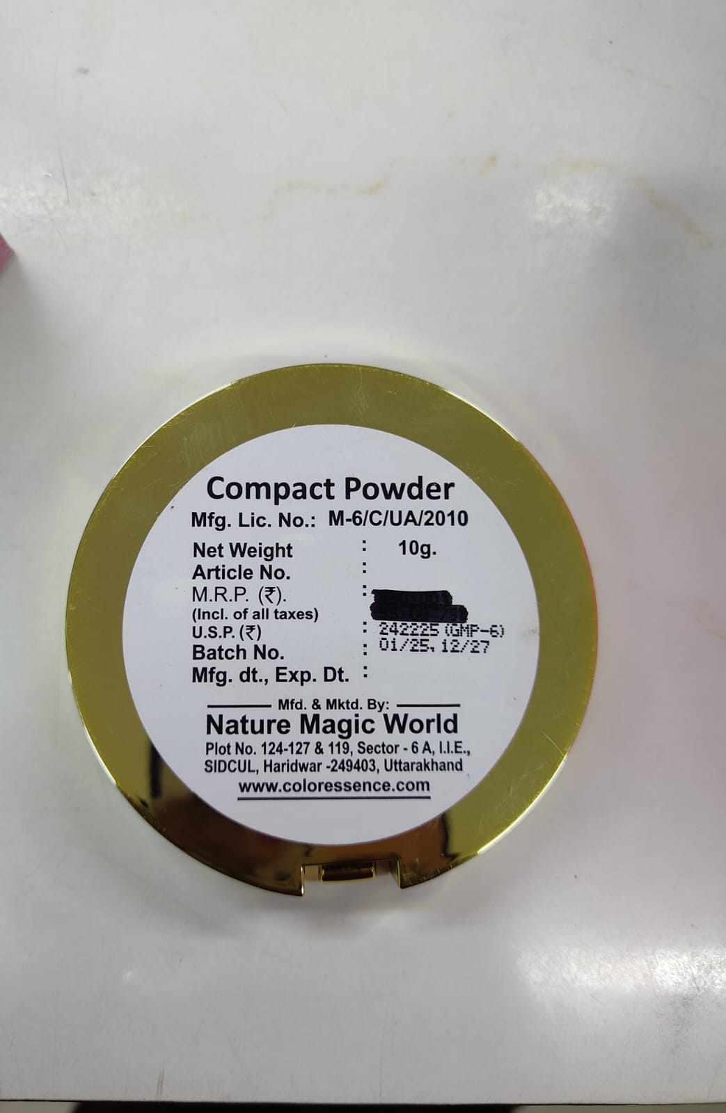 Coloressence color your spirit gold compact powder - 10gm - Image 2