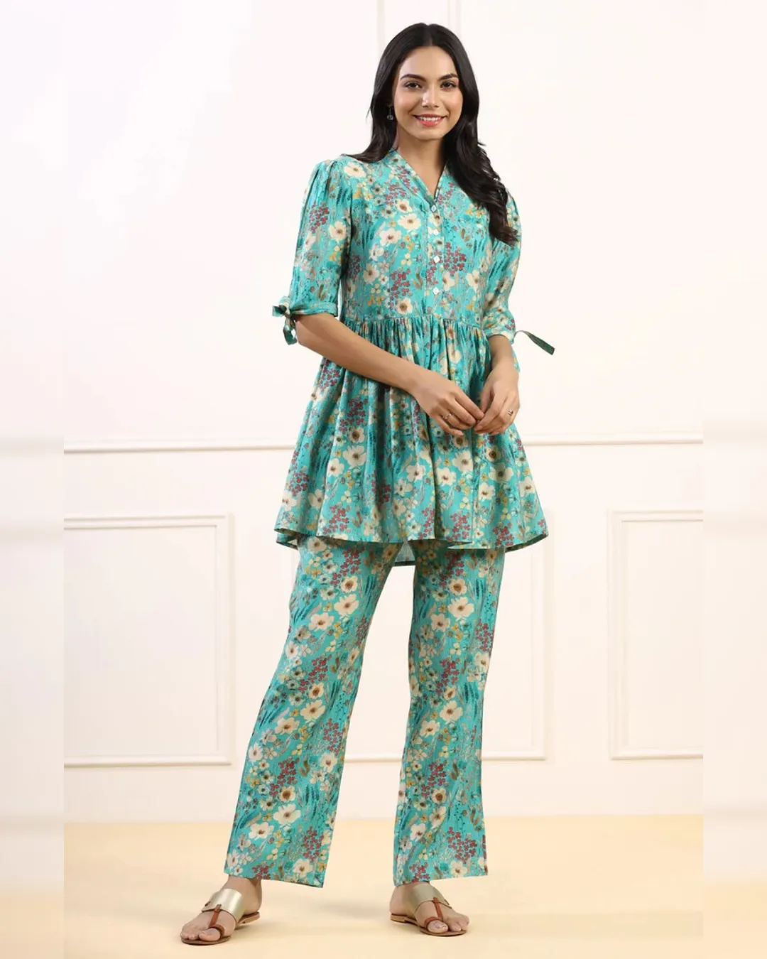 Boho Chic: Multi-Color Printed Top and Palazzo Co-ord Set - Image 2