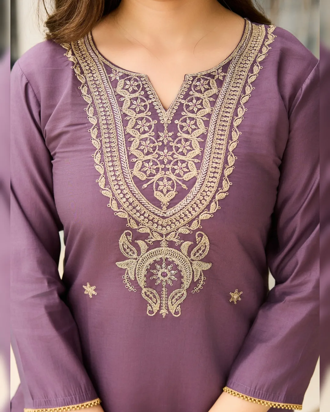 Elegant Viscose Embroidered Kurta Set with Jacquard Dupatta - Image 6