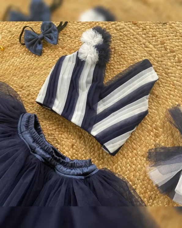 Charming Bow-Back Heavy Net Dress for Little Girls - Image 2
