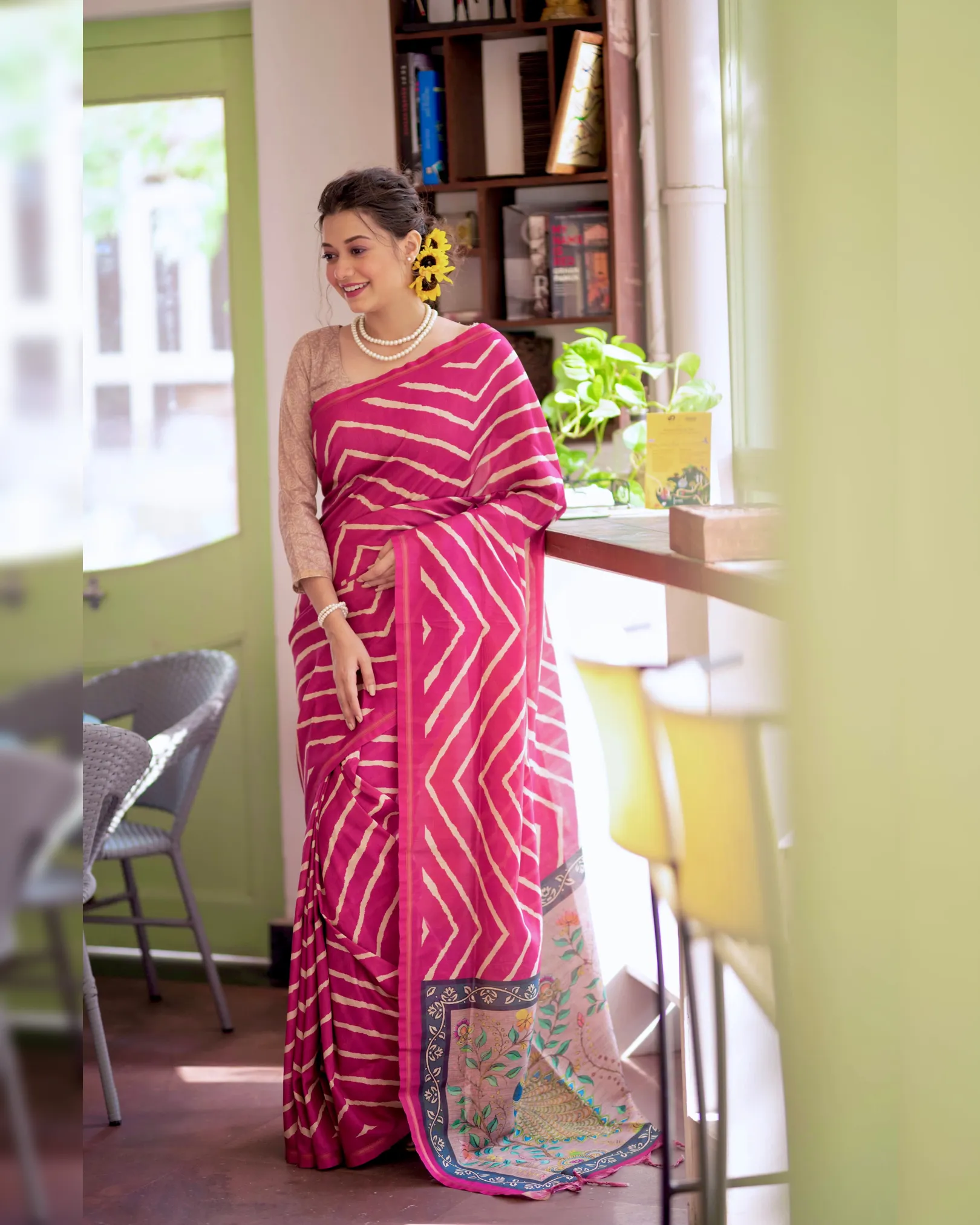Extraordinary Laheriya Tussar Silk Saree with Kalamkari Peacock Pallu - Image 6