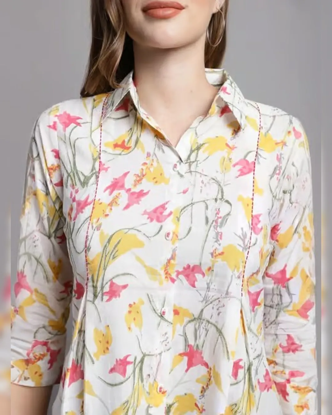 White Women’s Cotton Floral Printed Short Top - Image 2