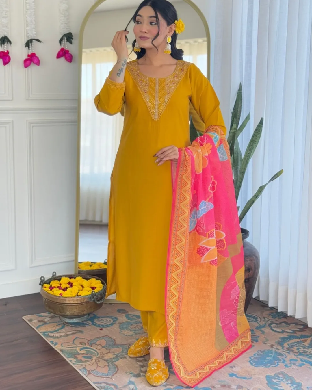 Elegant Chanderi Silk Embroidered Suit with Pure Linen Dupatta - Image 5