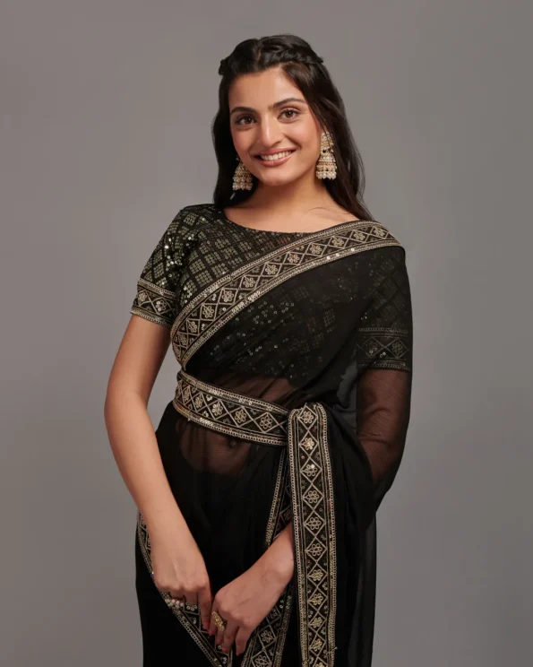 Video Player Majestic Opulence: Zariwork Chinon Designer Saree - Image 12