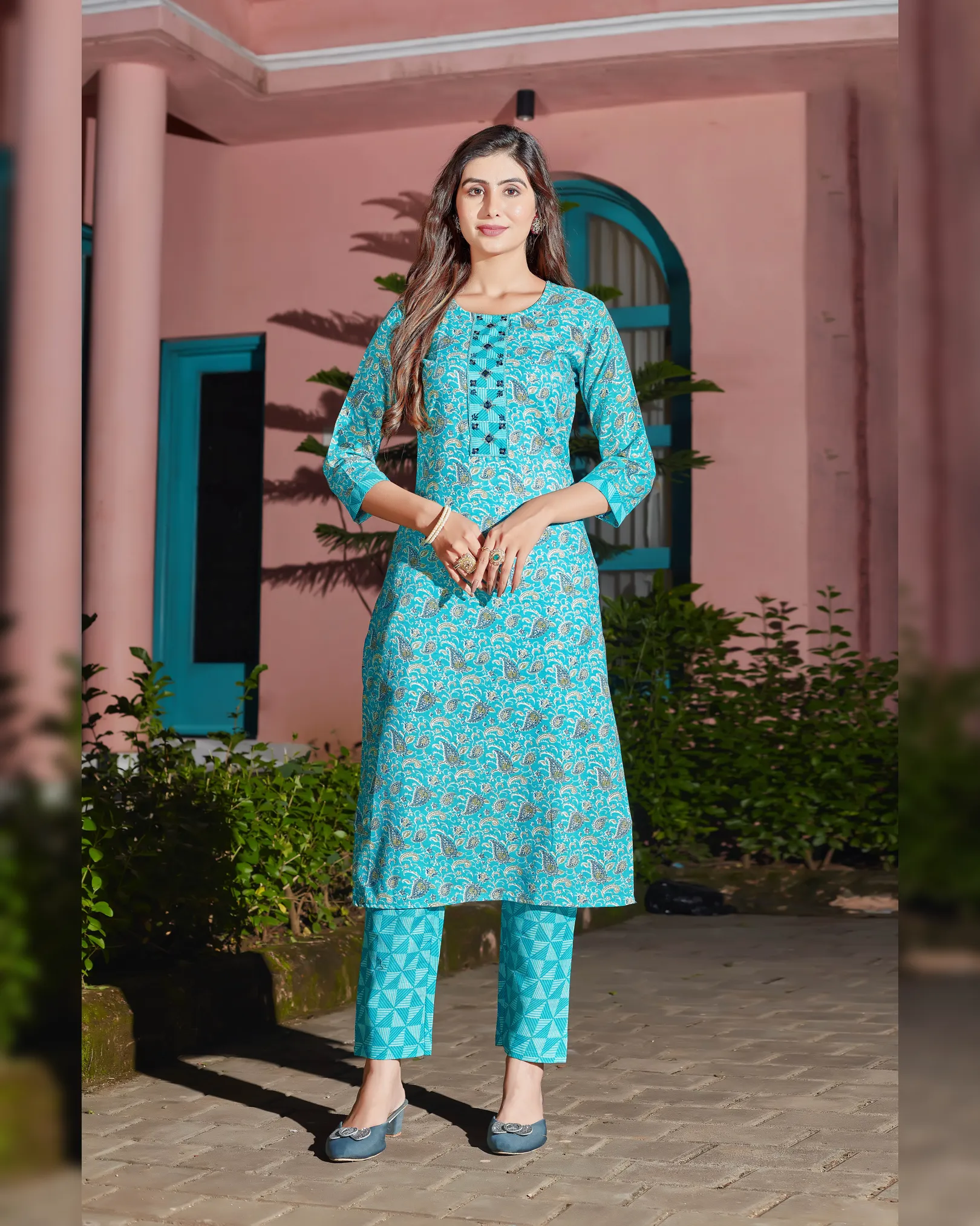 Women’s Cotton Blend Digital Print Kurta with Pant Set - Image 21