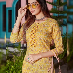 Women’s Cotton Blend Digital Print Kurta with Pant Set