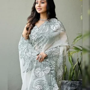 Elegant Plain Linen Saree with Digital Print and Cut Work Border