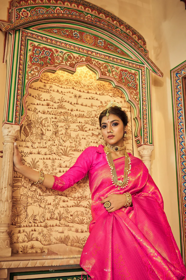 Graceful Loom Pure Handloom Silk Saree in Luxurious Soft Finish - Image 25