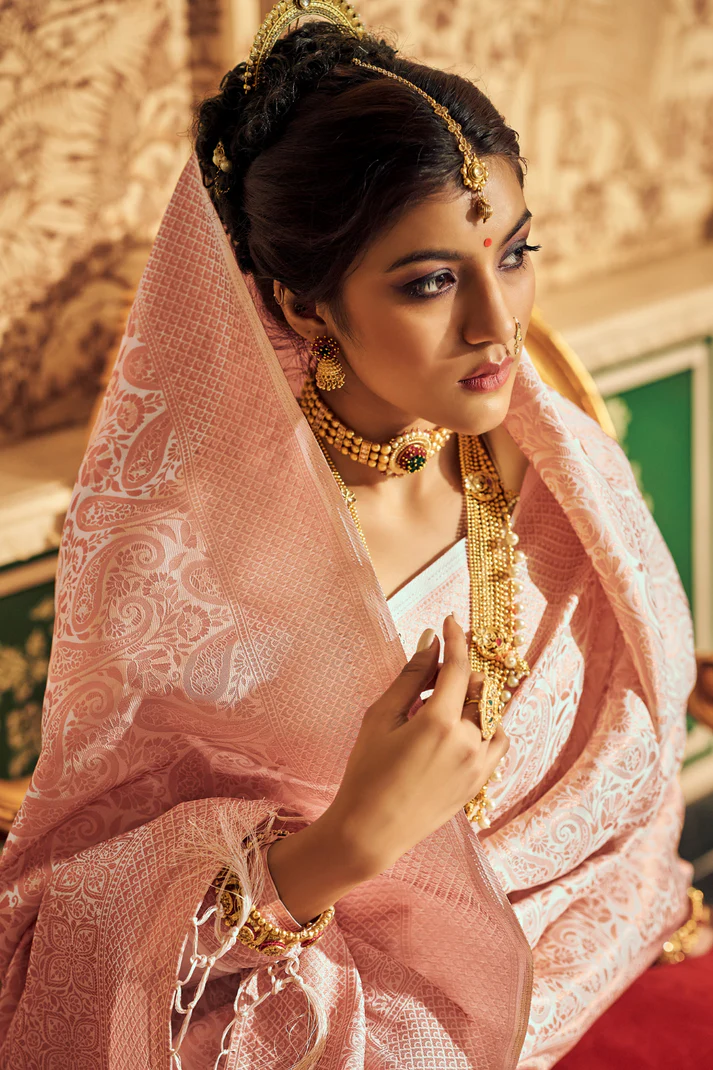 Graceful Loom Pure Handloom Silk Saree in Luxurious Soft Finish - Image 9