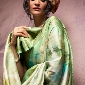 Handloom Harmony Soft Silk Saree with Elegant Weaving