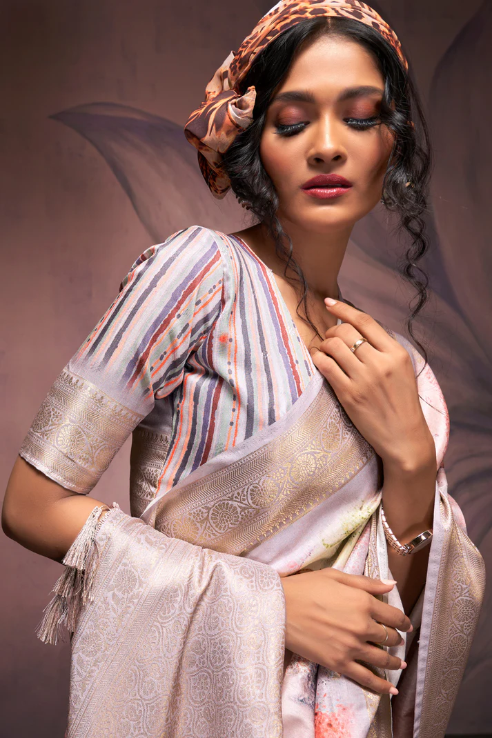 Handloom Harmony Soft Silk Saree with Elegant Weaving - Image 18