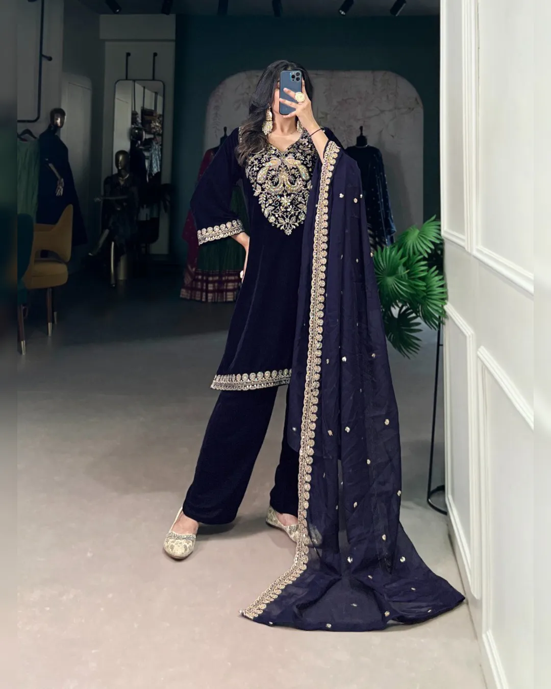 Sapnaaz Special Velvet Kurti Set with Sequins & Thread Embroidery Work – Kurti, Pent & Dupatta - Image 4