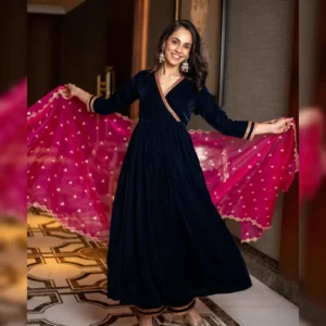 Regal Velvet Top-Pant Dupatta Set – Ready to Wear