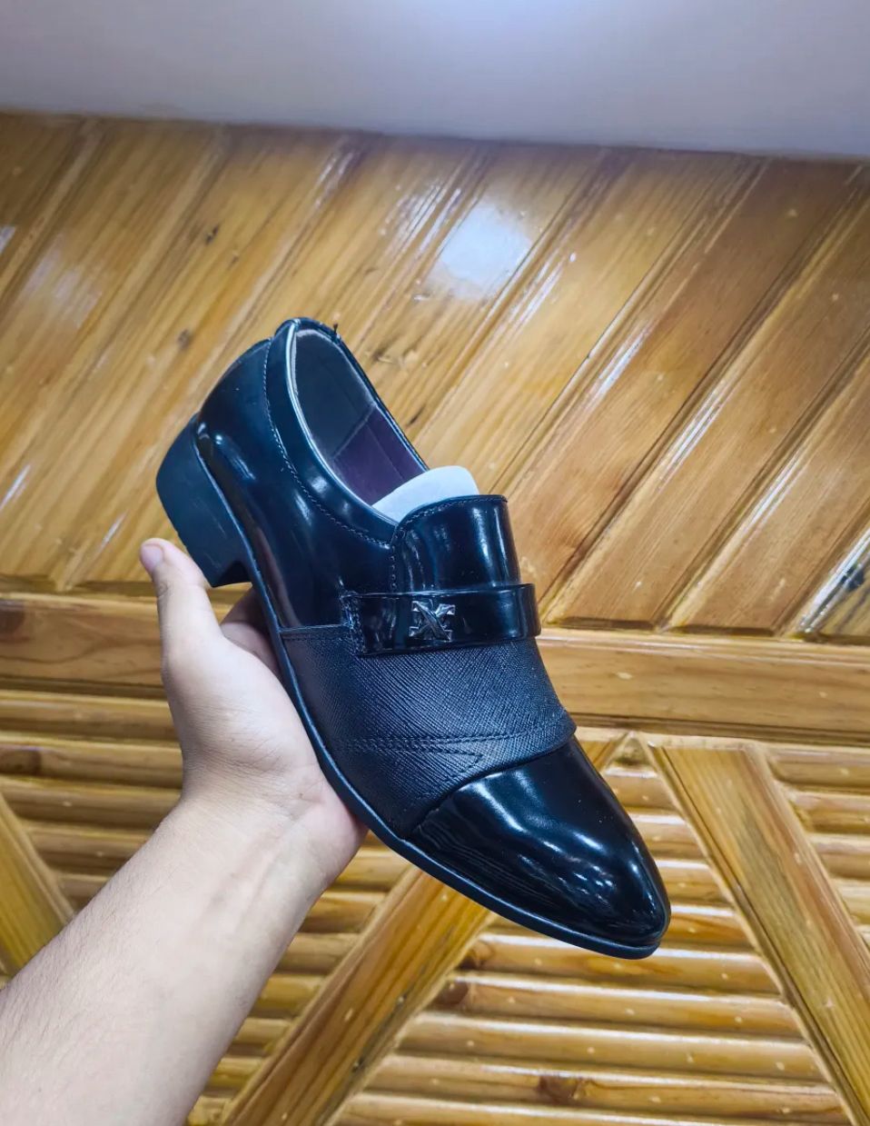 Partyware New Style Comfortable and Light Weight Formal Casual Shining Shoes For Men - Image 8